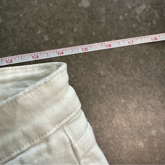 Joe’s Jeans Women’s Straight distressed jeans - Picture 15 of 16